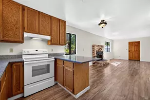 235 Willow St, Santa Rosa, CA 95401 - Photo 13
