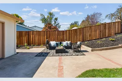 227 Baker Street, Benicia, CA 94510 - Photo 5