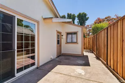 227 Baker Street, Benicia, CA 94510 - Photo 23
