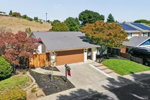 227 Baker St, Benicia, CA 94510 - Photo 3