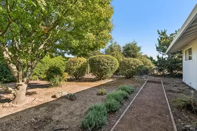19214 Willow Lane, Sonoma, CA 95476 - Photo 3