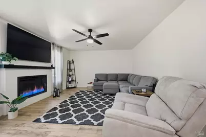 16536 Crescent Court, Hidden Valley Lake, CA 95467 - Photo 9