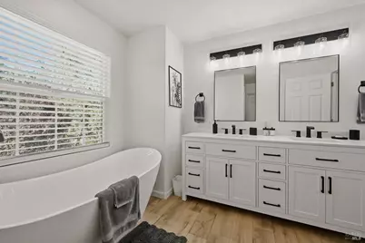 16536 Crescent Court, Hidden Valley Lake, CA 95467 - Photo 13