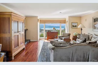 94 Marinero Circle, Tiburon, CA 94920 - Photo 3