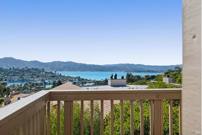 94 Marinero Circle, Tiburon, CA 94920 - Photo 5