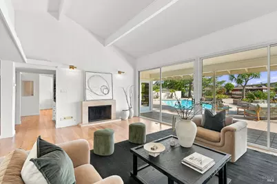 16 Aqua Vista Drive, San Rafael, CA 94901 - Photo 7