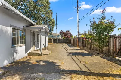 445 Windsor River Road, Windsor, CA 95492 - Photo 33