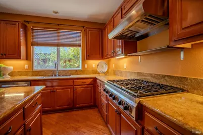 747 Overture Lane, Fairfield, CA 94534 - Photo 9