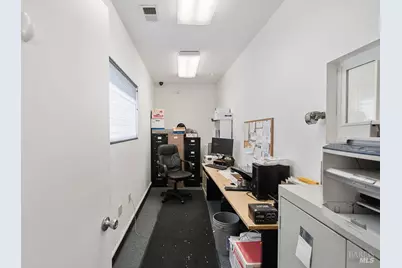 111 Tennessee Street, Vallejo, CA 94590 - Photo 47
