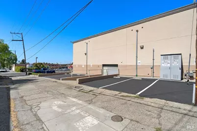 111 Tennessee Street, Vallejo, CA 94590 - Photo 49