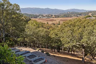 75 Atherton Oaks Drive, Novato, CA 94945 - Photo 17