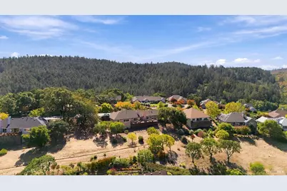 6347 Meadowridge Drive, Santa Rosa, CA 95409 - Photo 43