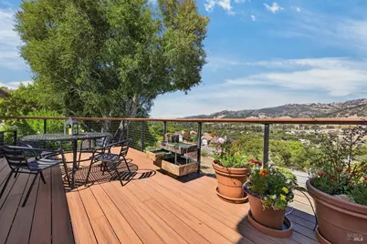 6347 Meadowridge Drive, Santa Rosa, CA 95409 - Photo 17