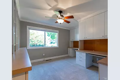 6401 Meadow Creek Lane, Santa Rosa, CA 95409 - Photo 19