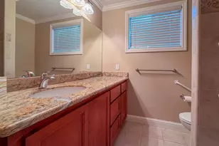 6401 Meadow Creek Ln, Santa Rosa, CA 95409 - Photo 29