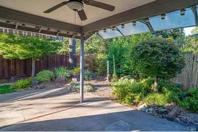 6401 Meadow Creek Lane, Santa Rosa, CA 95409 - Photo 35