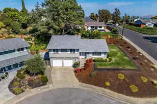 131 White Chapel Dr, Benicia, CA 94510 - Photo 3