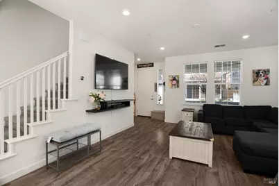 7465 Walker Way, Rohnert Park, CA 94928 - Photo 5