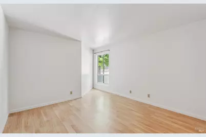 372 Larkspur Plaza Drive, Larkspur, CA 94939 - Photo 17