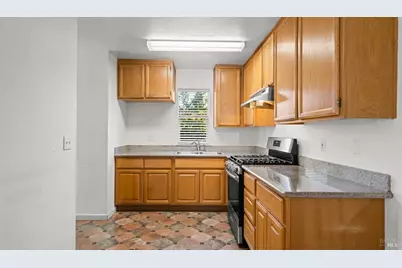989 Kingwood Street, Santa Rosa, CA 95401 - Photo 13