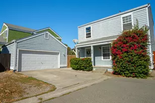 989 Kingwood St, Santa Rosa, CA 95401 - Photo 1