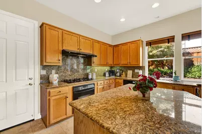 2921 Pebble Beach Circle, Fairfield, CA 94534 - Photo 19