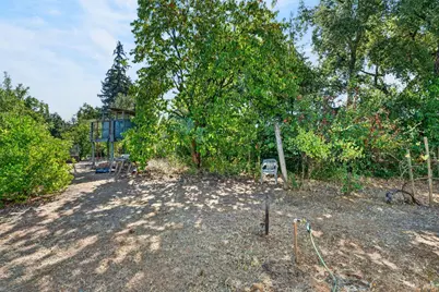 910 S Cloverdale Boulevard, Cloverdale, CA 95425 - Photo 39