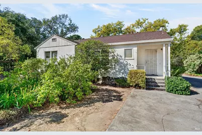 910 S Cloverdale Boulevard, Cloverdale, CA 95425 - Photo 21
