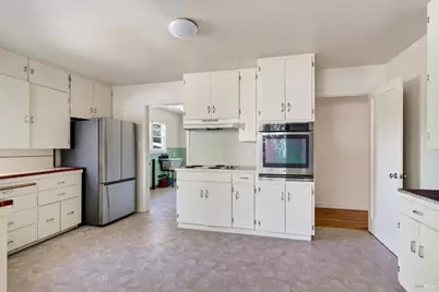 910 S Cloverdale Boulevard, Cloverdale, CA 95425 - Photo 9