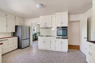 910 S Cloverdale Blvd, Cloverdale, CA 95425 - Photo 9