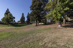 2371 Stonehouse Dr, Napa, CA 94558 - Photo 33