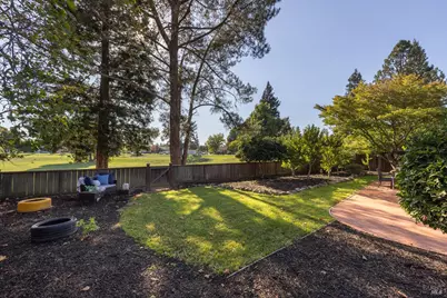 2371 Stonehouse Drive, Napa, CA 94558 - Photo 31