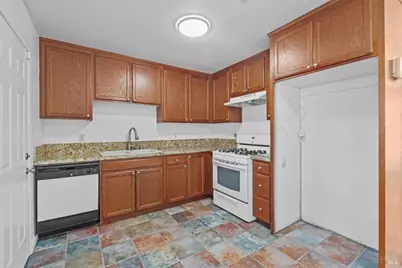 506 Nebraska Street, Fairfield, CA 94533 - Photo 5