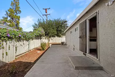 506 Nebraska Street, Fairfield, CA 94533 - Photo 37