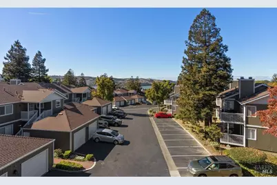 565 Lori Drive #68, Benicia, CA 94510 - Photo 7