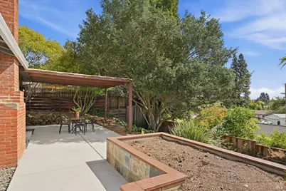 3681 Dartmouth Drive, Napa, CA 94558 - Photo 17