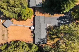 2460 W Dry Creek Rd, Healdsburg, CA 95448 - Photo 39