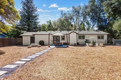 2460 W Dry Creek Road, Healdsburg, CA 95448 - Photo 33