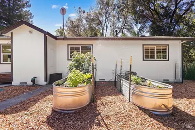 2460 W Dry Creek Road, Healdsburg, CA 95448 - Photo 41