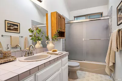 9323 Lakewood Drive, Windsor, CA 95492 - Photo 29