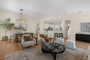 7127 17th Hole Dr, Windsor, CA 95492 - Photo 1