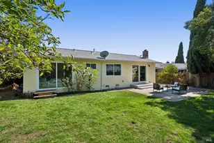155 Blackstone Dr, San Rafael, CA 94903 - Photo 15