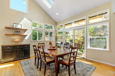 525 Malobar Drive, Novato, CA 94945 - Photo 7