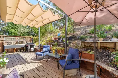 525 Malobar Drive, Novato, CA 94945 - Photo 27