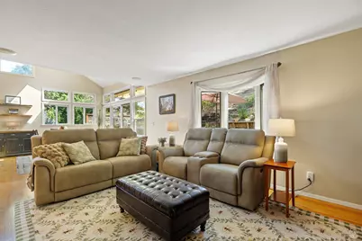 525 Malobar Drive, Novato, CA 94945 - Photo 11