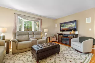 525 Malobar Dr, Novato, CA 94945 - Photo 9
