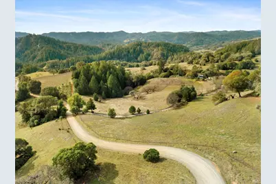 25400 Hulbert Road, Yorkville, CA 95494 - Photo 13