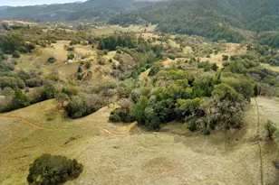 25400 Hulbert Rd, Yorkville, CA 95494 - Photo 9