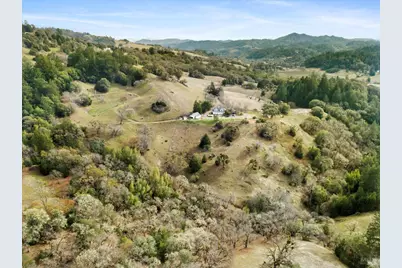25400 Hulbert Road, Yorkville, CA 95494 - Photo 11