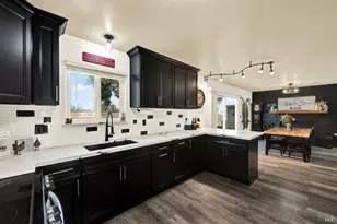 7885 Judy Ln, Vacaville, CA 95688 - Photo 33